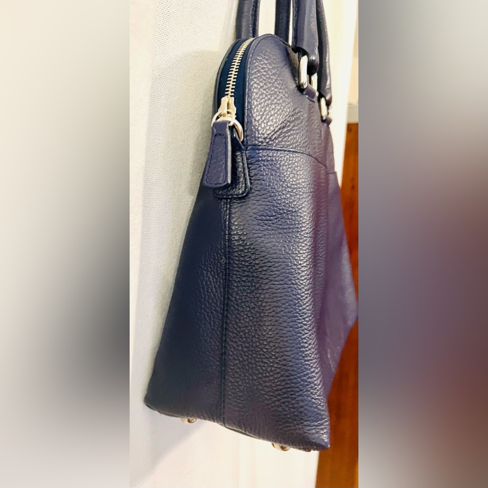 Vintage Furla Navy Pebble Italian Leather Handbag Excellent Condition - Picture 4 of 6